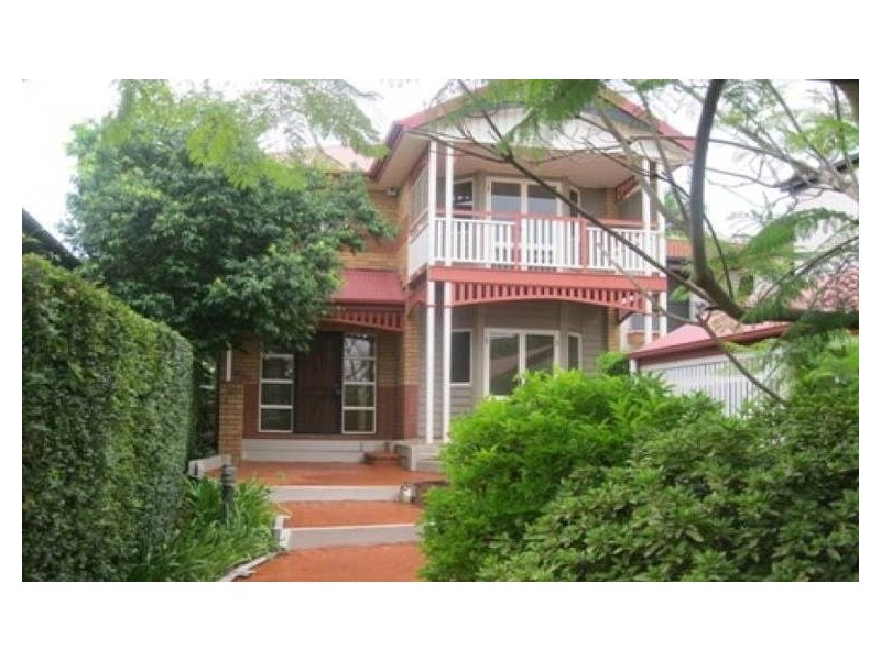 11A Sefton Road, Clayfield QLD 4011
