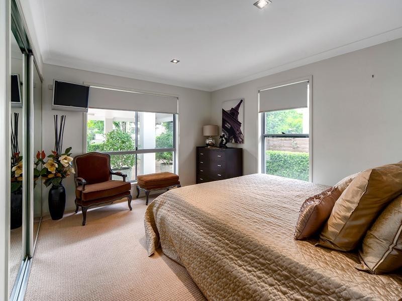 110 Mein Street, Hendra QLD 4011