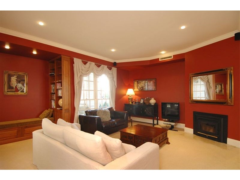 24 Abbott Street, Ascot QLD 4007