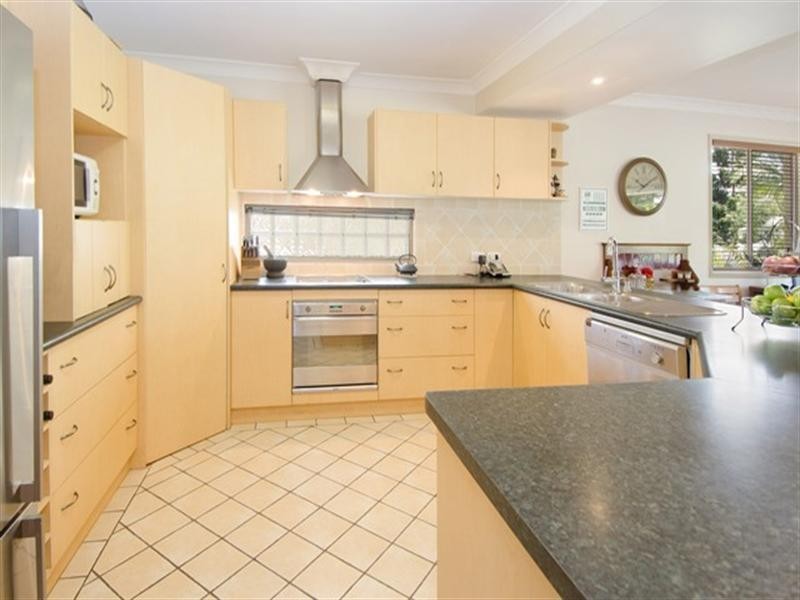 40 Joynt Street, Hamilton QLD 4007