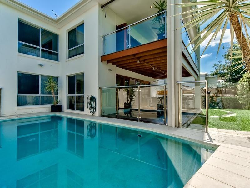 110 Mein Street, Hendra QLD 4011