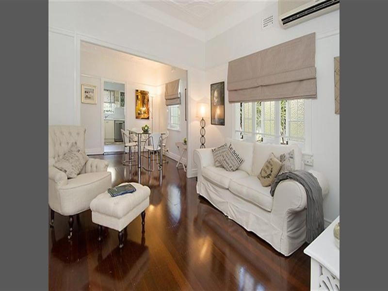 112 Nelson Street, Wooloowin QLD 4030