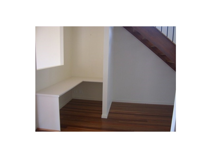 94 Jackson Street, Hamilton QLD 4007