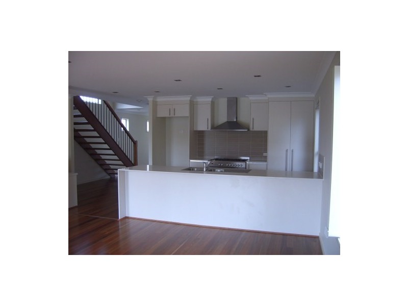 94 Jackson Street, Hamilton QLD 4007