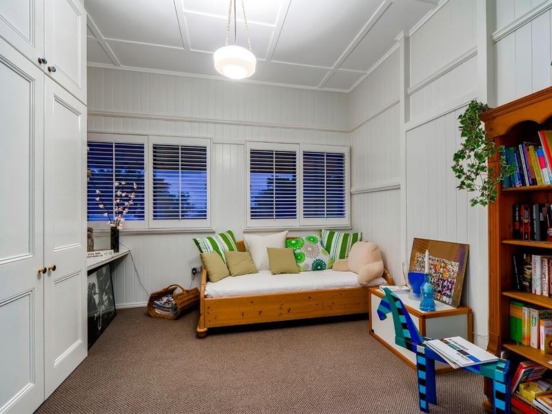 49 Balmain Street, Wooloowin QLD 4030