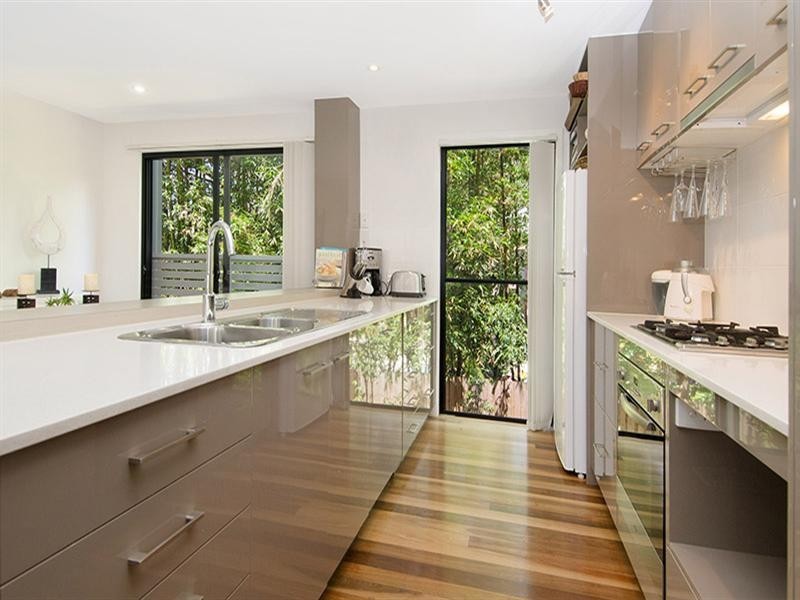 4/24 Windsor Street, Hamilton QLD 4007