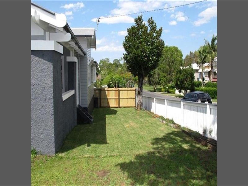 118 Flower Street, Northgate QLD 4013