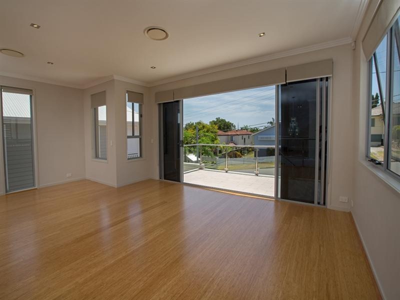 32A Taylor Street, Balmoral QLD 4171