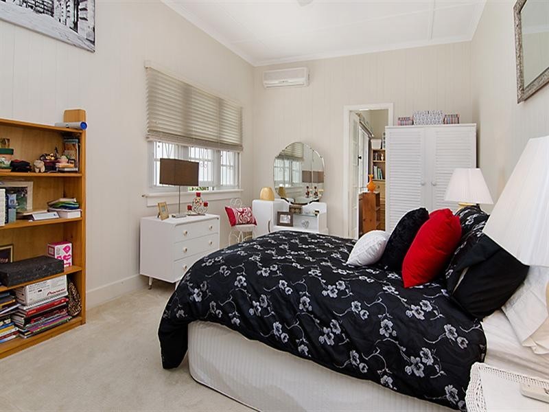 30 Leckie Road, Kedron QLD 4031