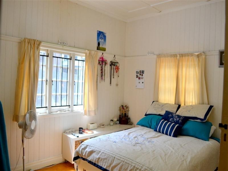 1/23 York Street, Hamilton QLD 4007