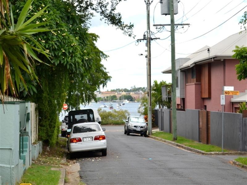 1/23 York Street, Hamilton QLD 4007