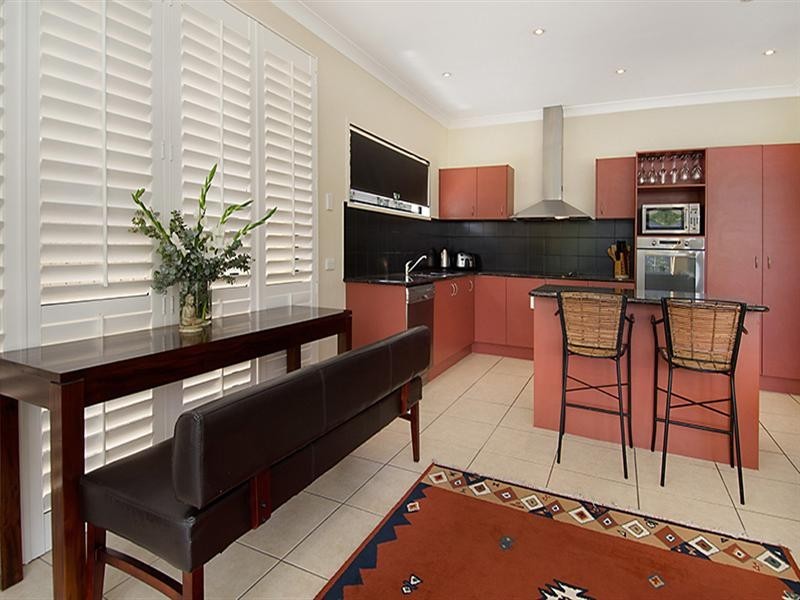 27 Lilley Street, Hendra QLD 4011