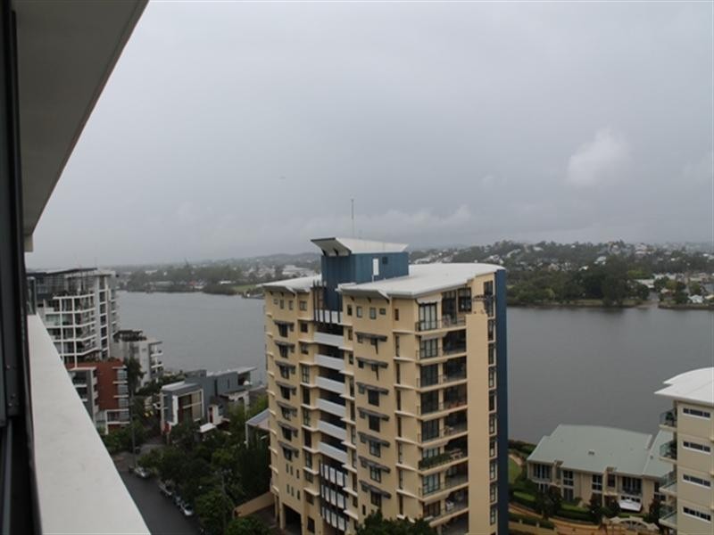 31210/2 Harbour Road, Hamilton QLD 4007