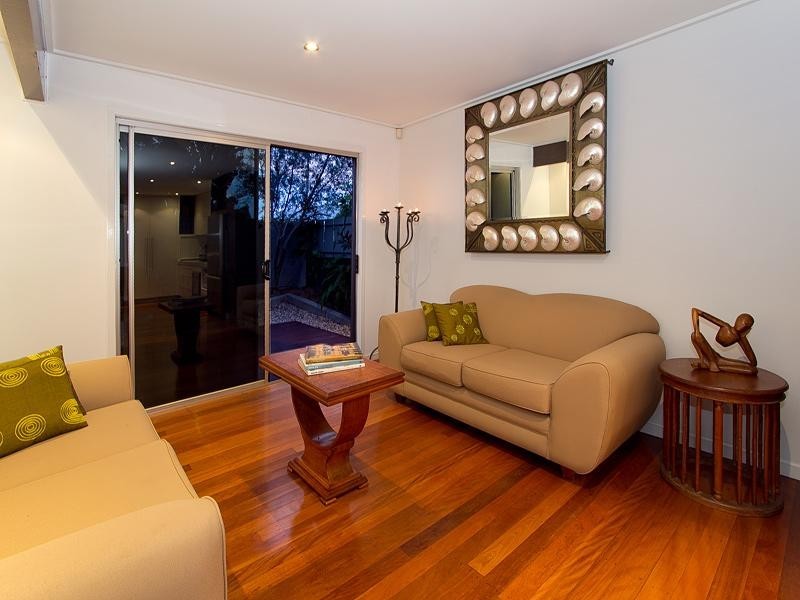 7 Hubbard Street, Wavell Heights QLD 4012