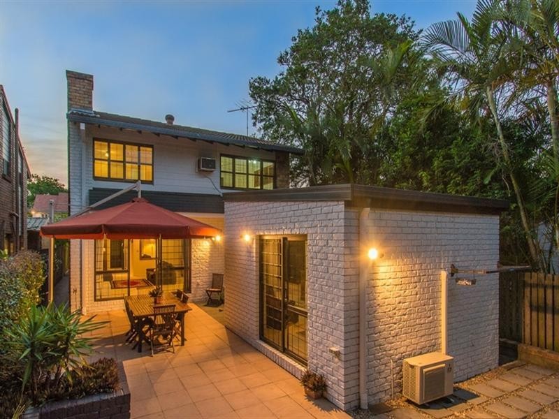 39 Sparkes Avenue, Hamilton QLD 4007