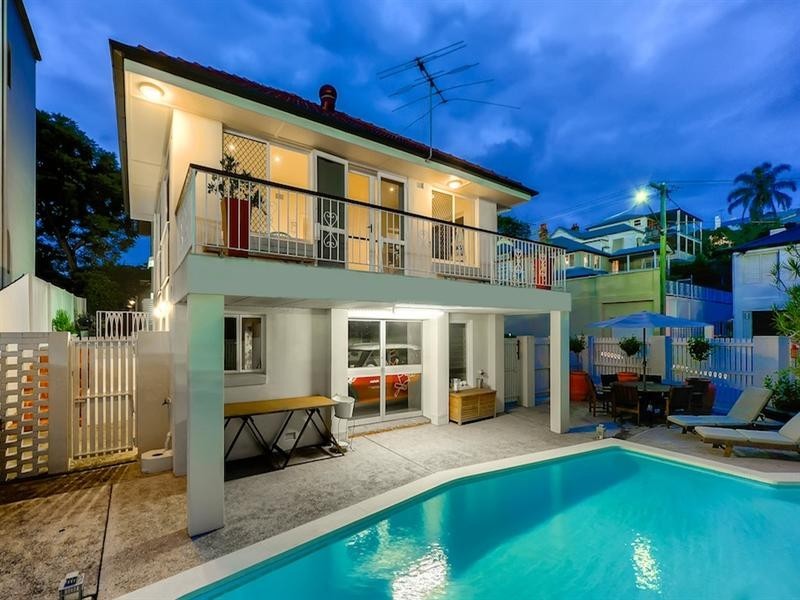 11 Queens Road, Hamilton QLD 4007