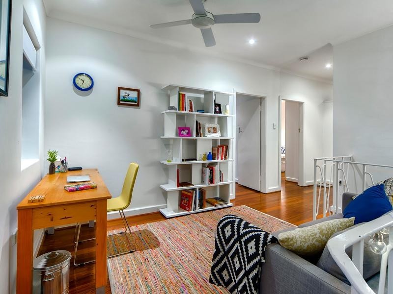 11 Queens Road, Hamilton QLD 4007