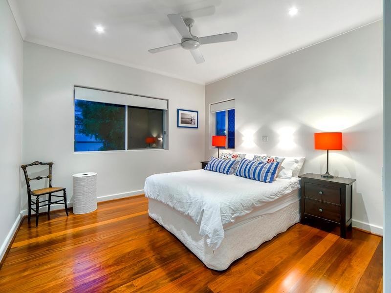 11 Queens Road, Hamilton QLD 4007