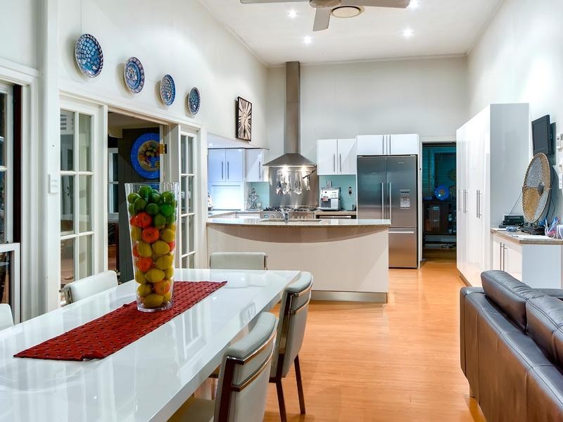 4 Fifth Avenue, Kedron QLD 4031