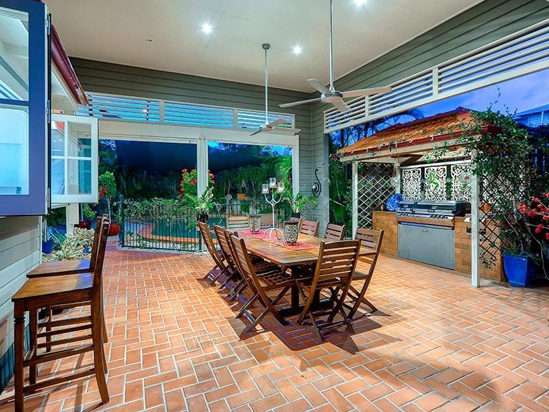 4 Fifth Avenue, Kedron QLD 4031