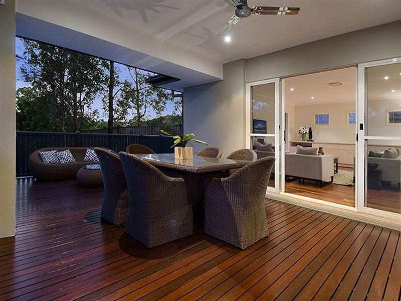 16 Kingfisher Close, Mcdowall QLD 4053