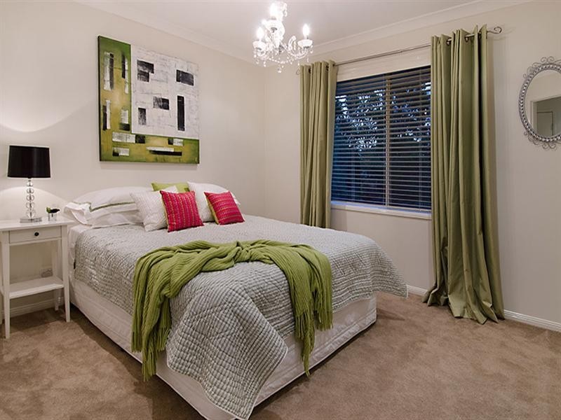 16 Kingfisher Close, Mcdowall QLD 4053