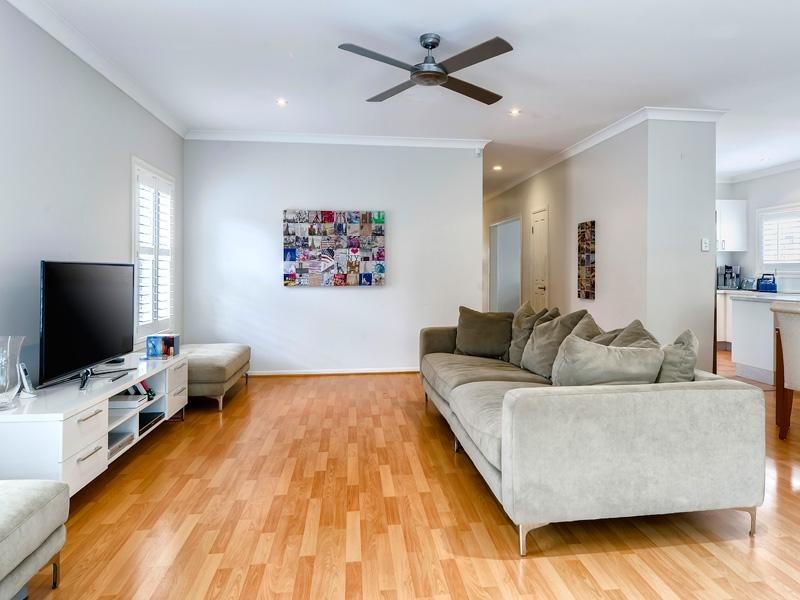 61 Mein Street, Hendra QLD 4011