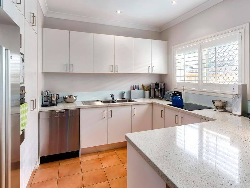 61 Mein Street, Hendra QLD 4011