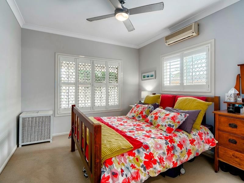 61 Mein Street, Hendra QLD 4011