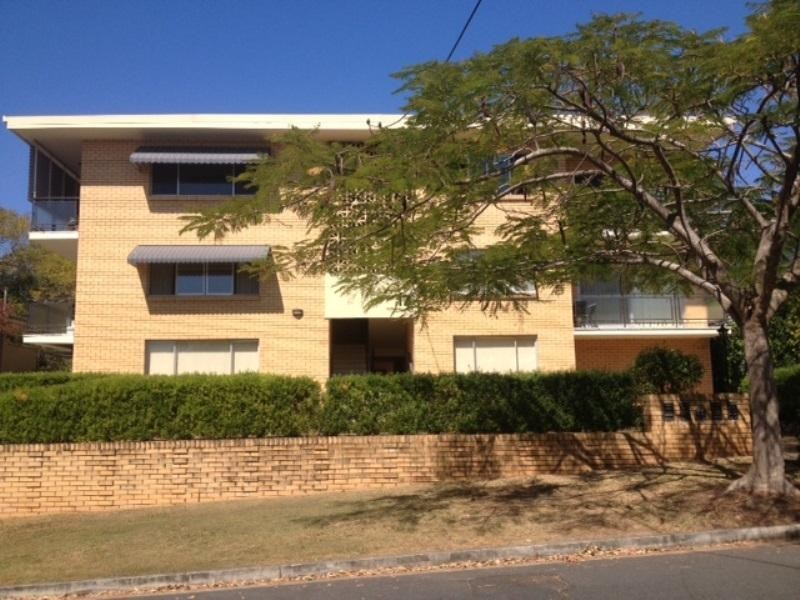 2/17 Moynihan Street, Ascot QLD 4007