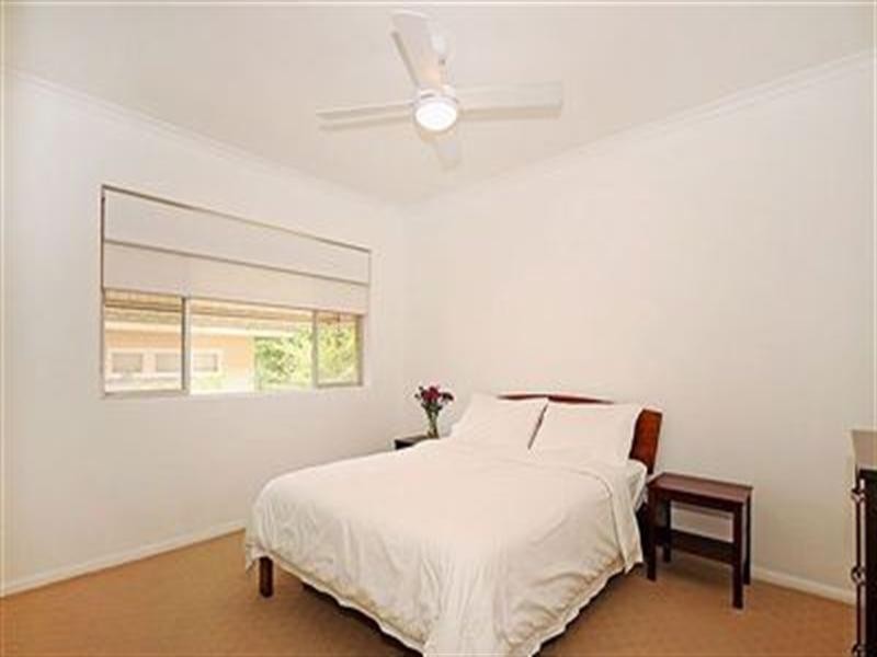 2/17 Moynihan Street, Ascot QLD 4007