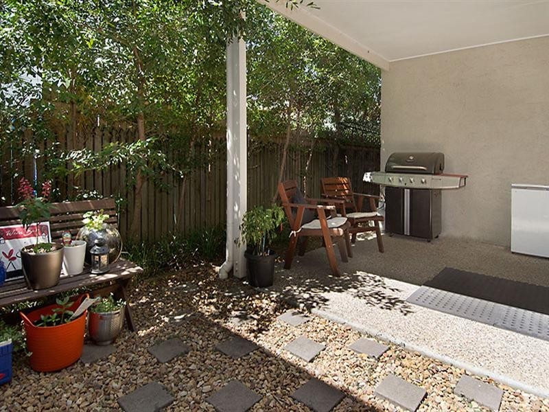 7/9 Windsor Street, Hamilton QLD 4007