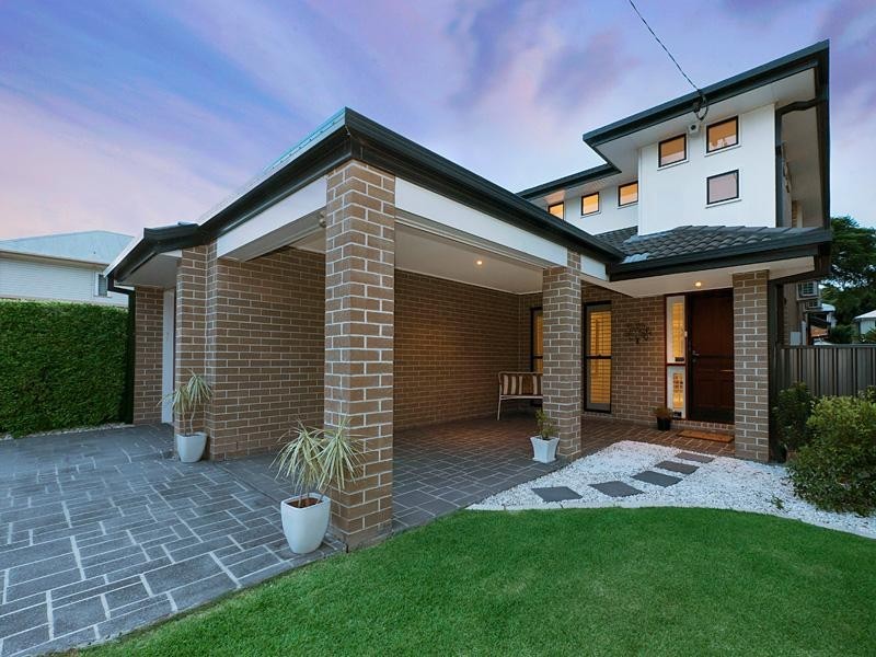 10 Almond Street, Northgate QLD 4013