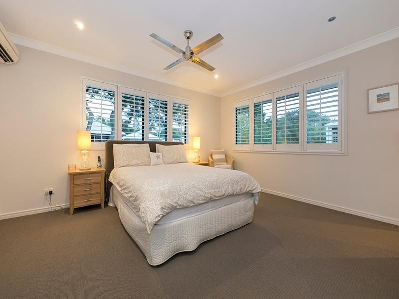 10 Almond Street, Northgate QLD 4013