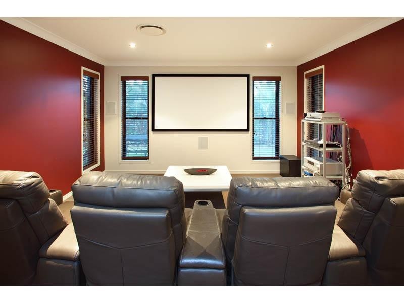 16 Travorten Drive, Bridgeman Downs QLD 4035