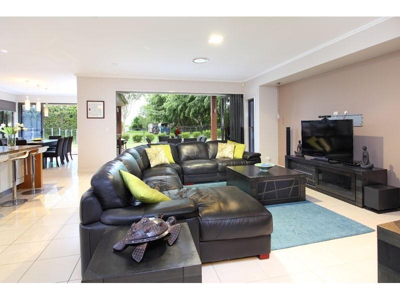 95 Tiverton Place, Bridgeman Downs QLD 4035