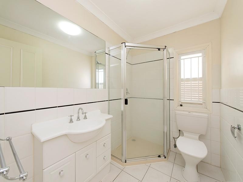 22 Gordon Street, Hendra QLD 4011