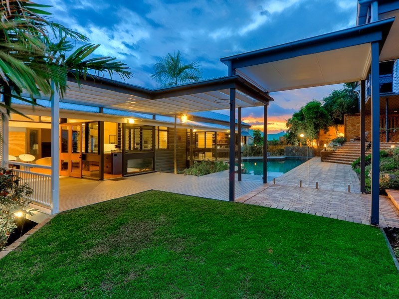 69 Watson Street, Newmarket QLD 4051