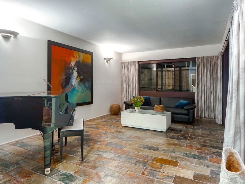 69 Watson Street, Newmarket QLD 4051