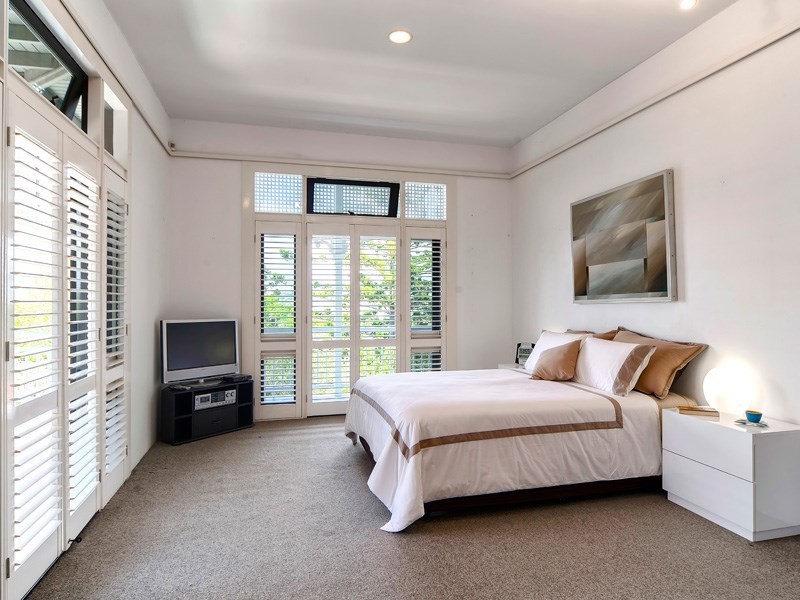 69 Watson Street, Newmarket QLD 4051