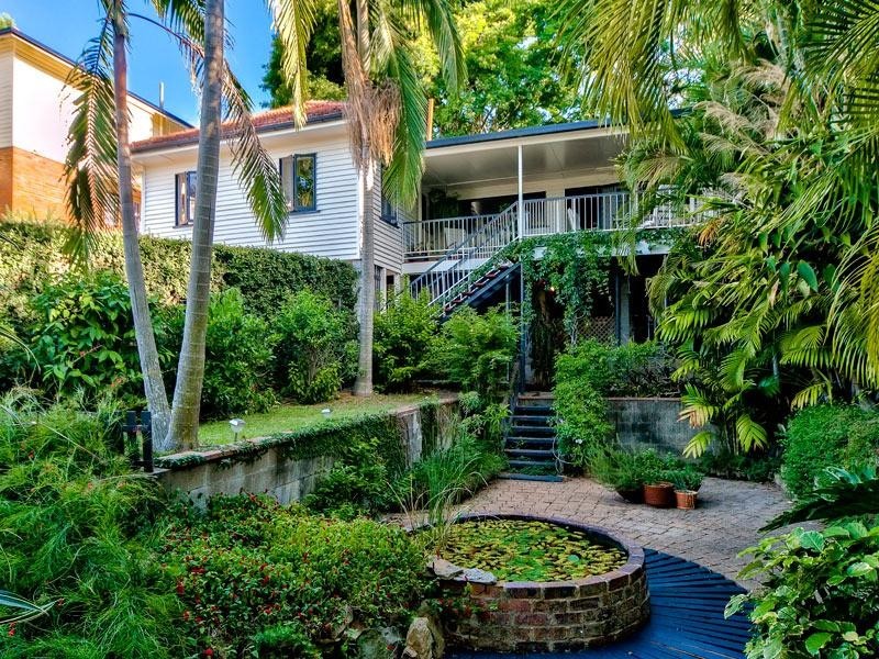 113 Constitution Road, Windsor QLD 4030