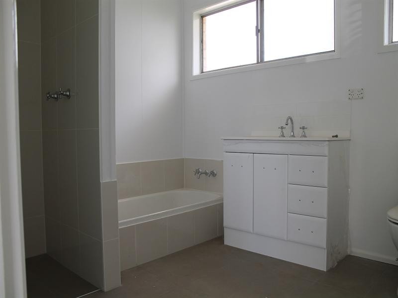 93 Mein Street, Hendra QLD 4011