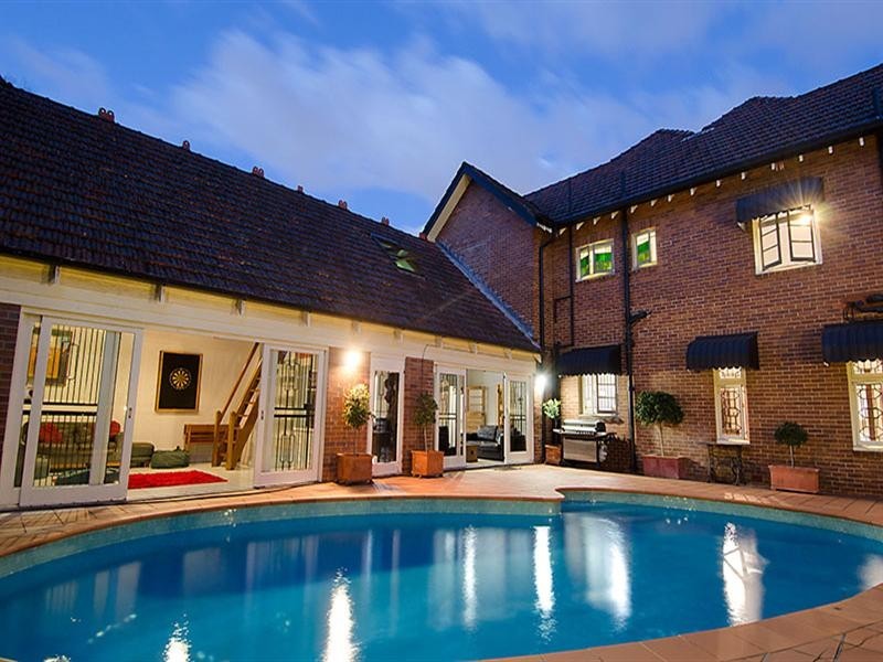 42 Kitchener Road, Ascot QLD 4007