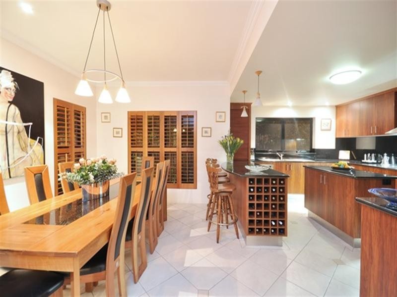 18 Beaufort Lane, Clayfield QLD 4011