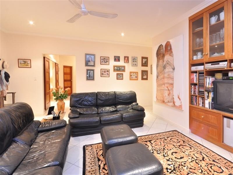 18 Beaufort Lane, Clayfield QLD 4011