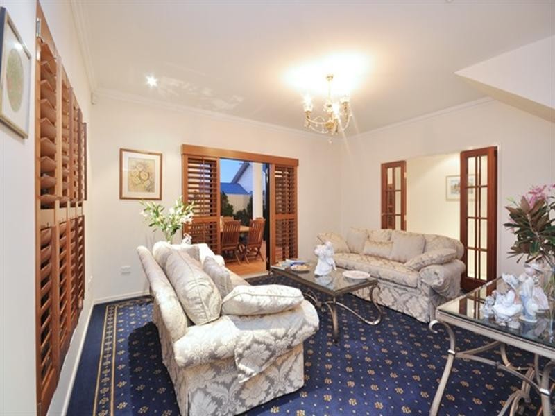 18 Beaufort Lane, Clayfield QLD 4011