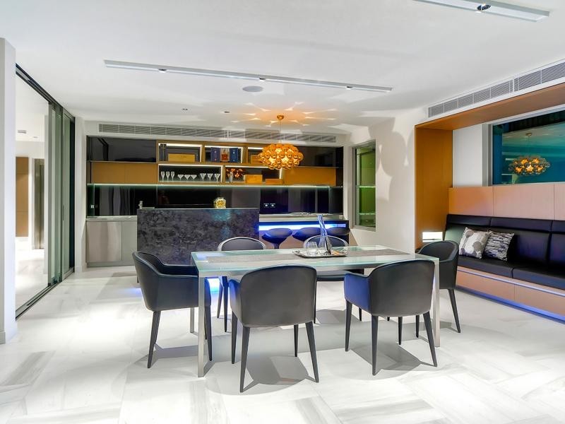 6 Langside Road, Hamilton QLD 4007