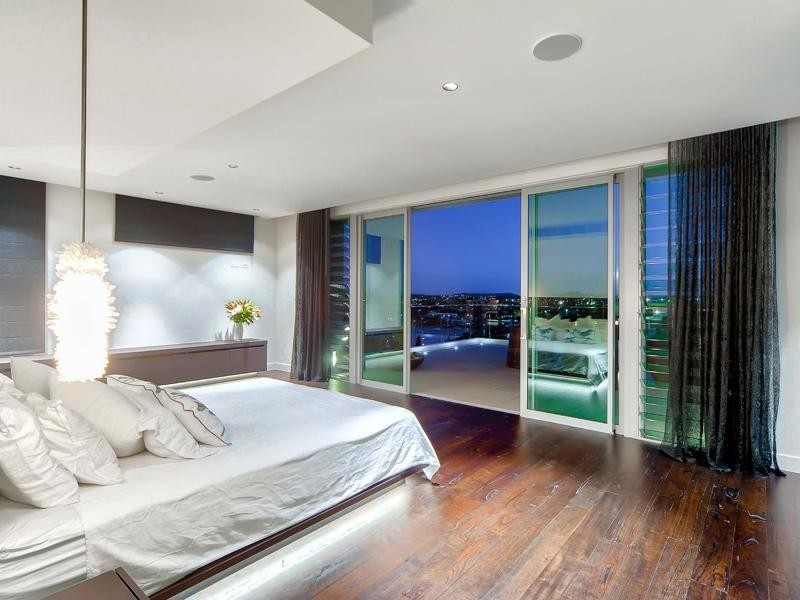 6 Langside Road, Hamilton QLD 4007