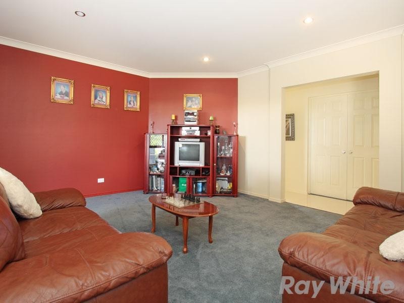 9 Sonienda Place, Bridgeman Downs QLD 4035