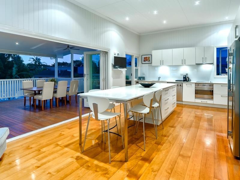 26 Roseleigh Street, Wooloowin QLD 4030